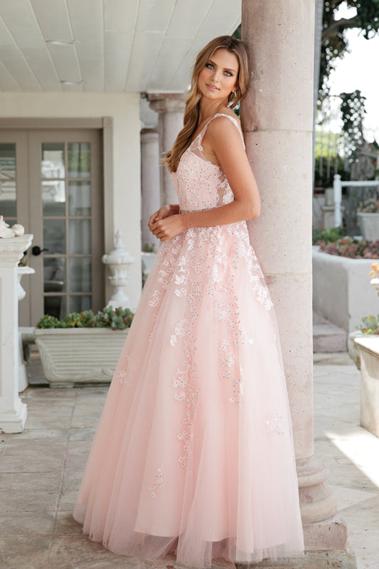 224_BLUSH_1250903