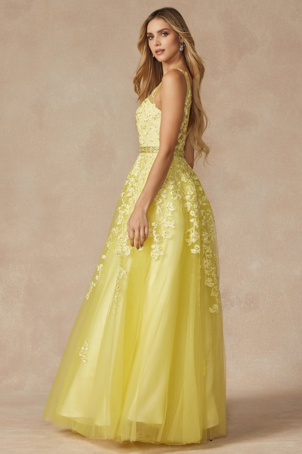 224_YELLOW_1250917