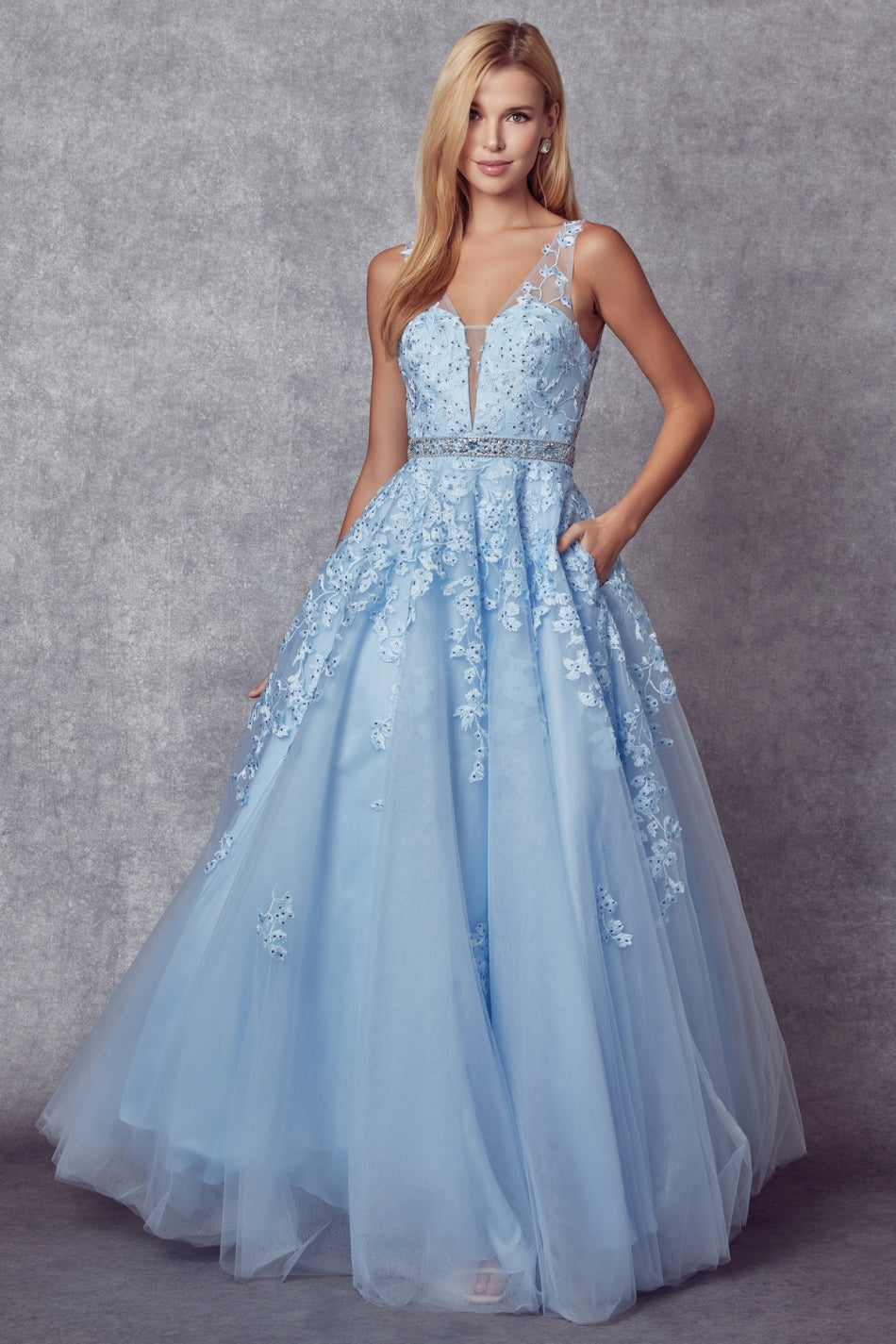 224_ICEBLUE_1250904