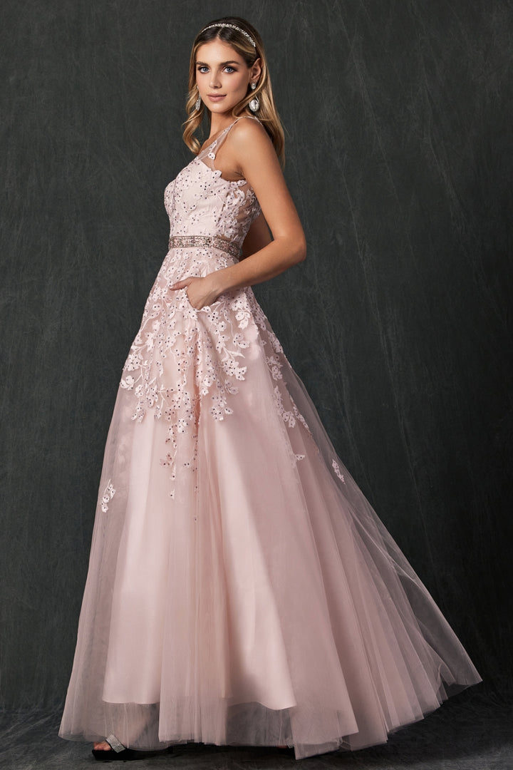 224_BLUSH_1250898