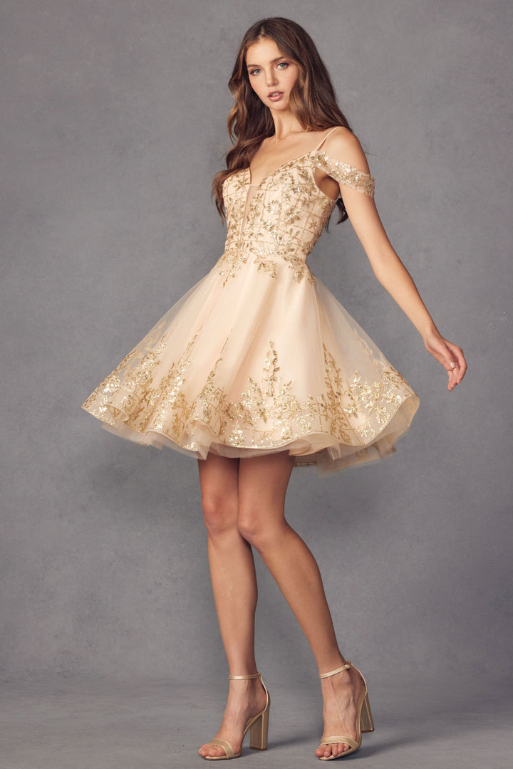 903_CHAMPAGNE_1713603